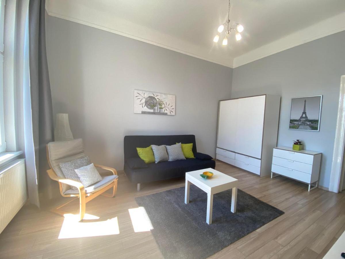 Orangehomes One Bedroom Cozy Apartment Budapest Luaran gambar