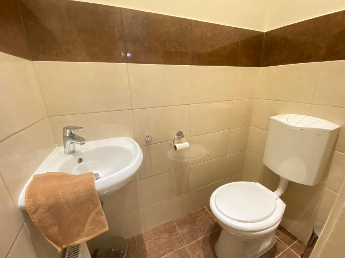 Orangehomes One Bedroom Cozy Apartment Budapest Luaran gambar